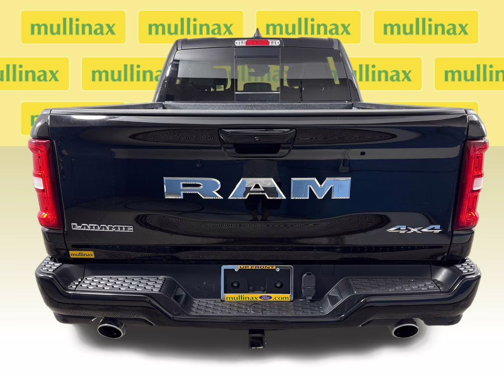 2026 Diamond Black Crystal Pearlcoat Ram 1500 Laramie 4X4 Truck