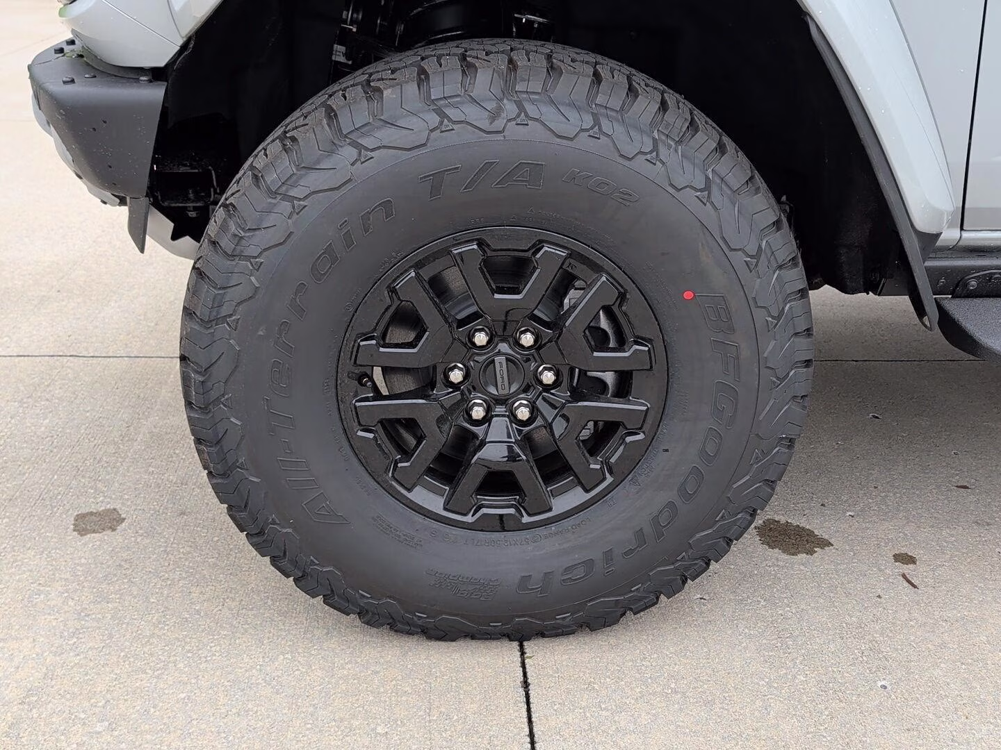 2026 Avalanche Gray Ford Bronco Raptor 4X4 SUV