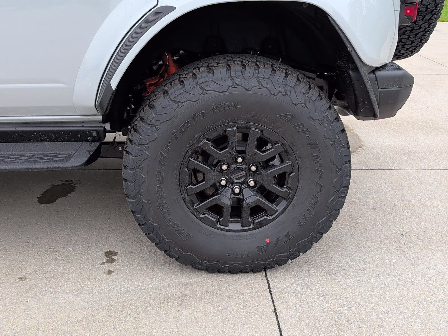 2026 Avalanche Gray Ford Bronco Raptor 4X4 SUV