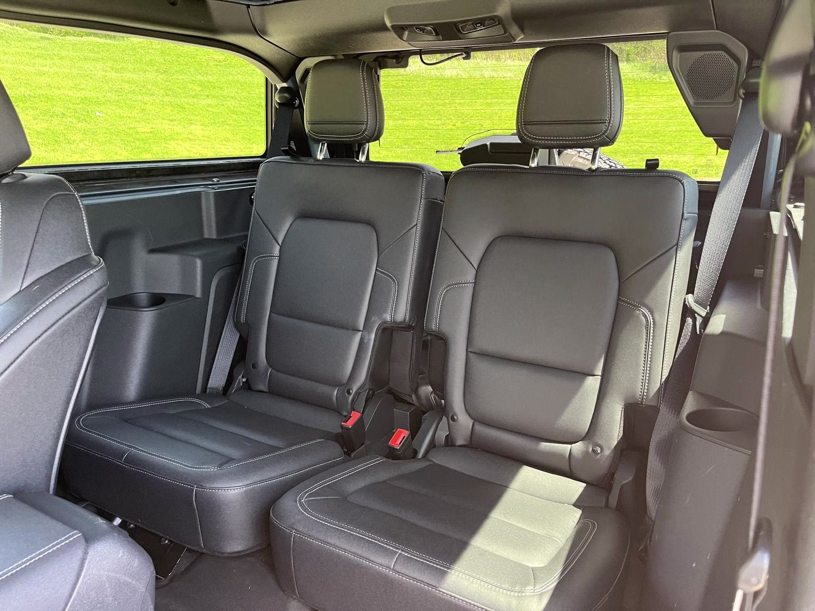 2025 Azure Gray Metallic Tri-Coat Ford Bronco Badlands 4X4 SUV