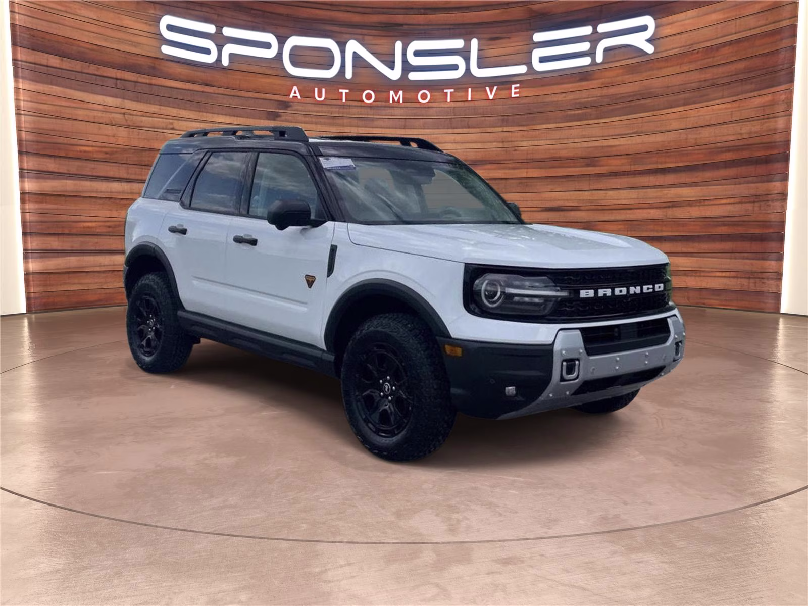 2026 Oxford White Ford Bronco Sport Badlands 4X4 SUV