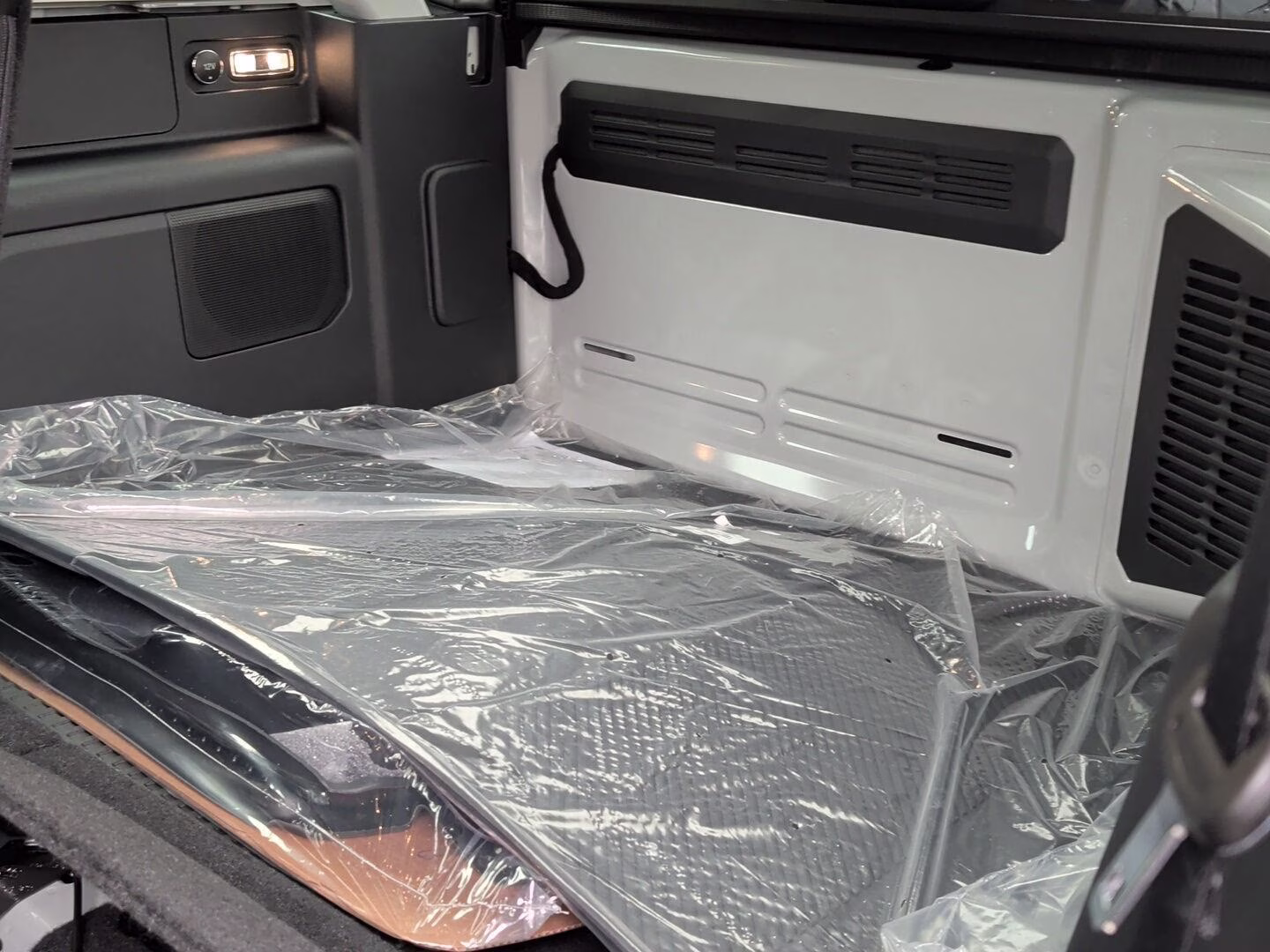 2026 Avalanche Gray Ford Bronco Raptor 4X4 SUV