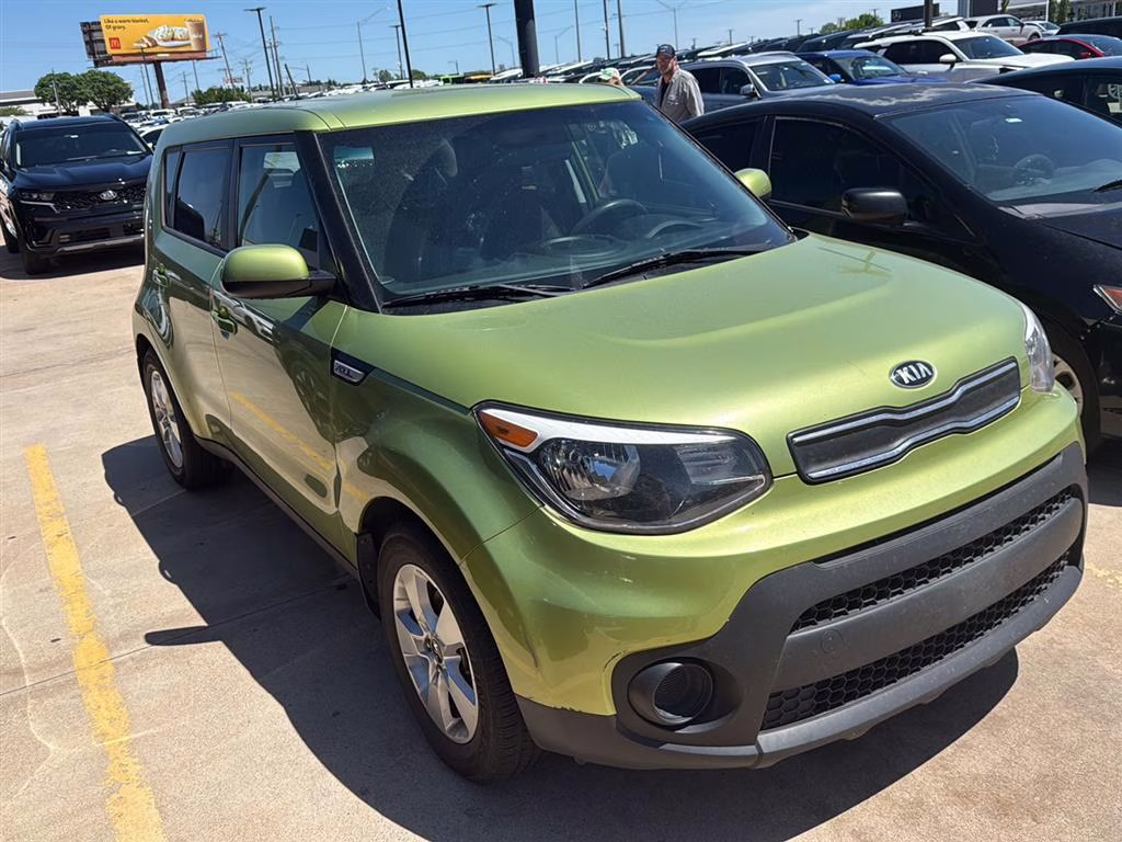 2018 Alien II Kia Soul Base FWD Hatchback