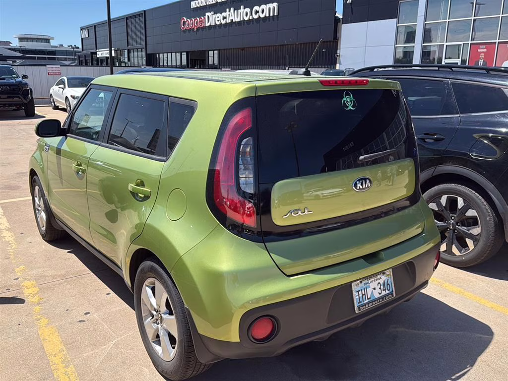 2018 Alien II Kia Soul Base FWD Hatchback
