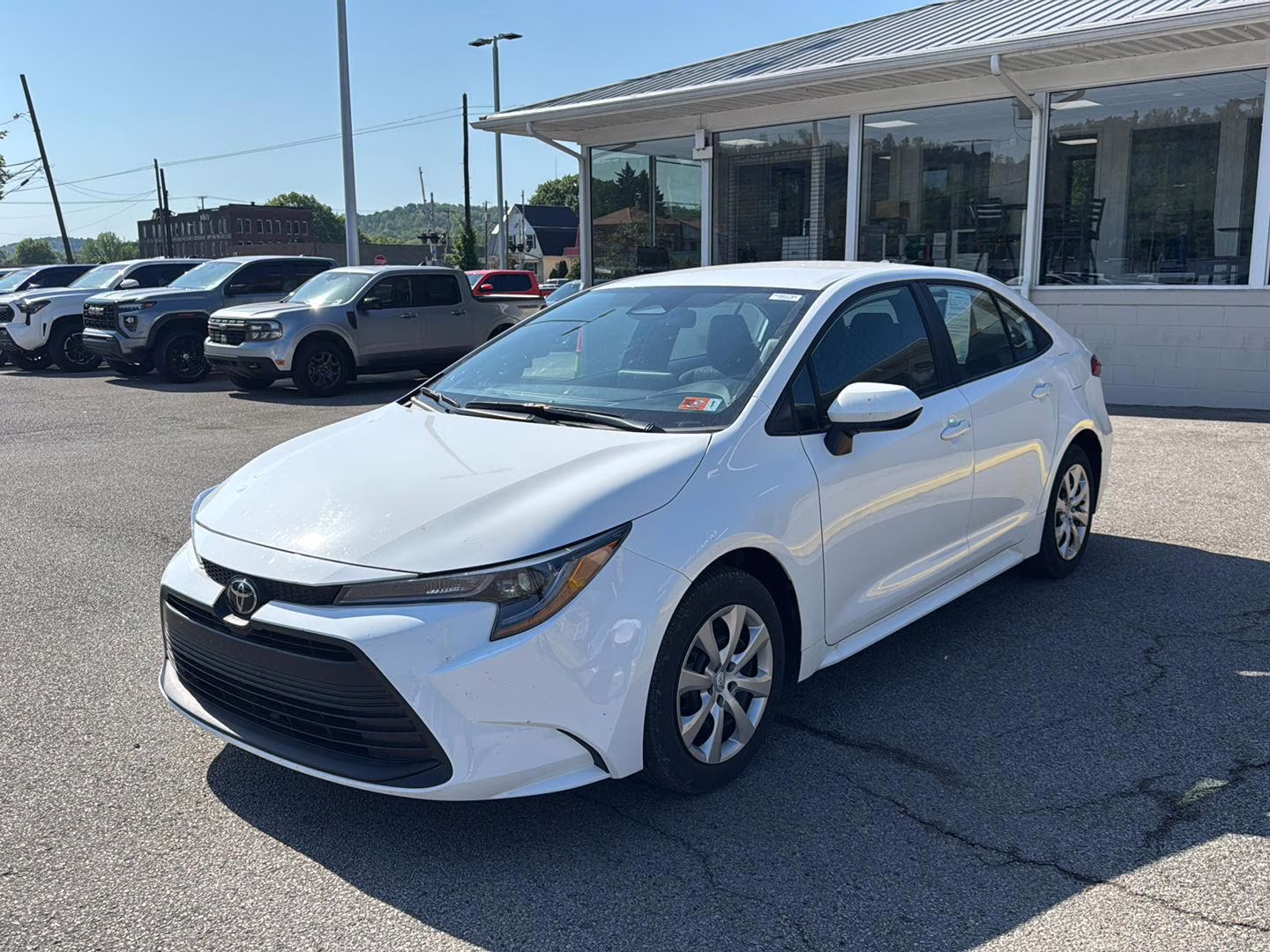 2025 Ice Cap Toyota Corolla LE FWD Sedan