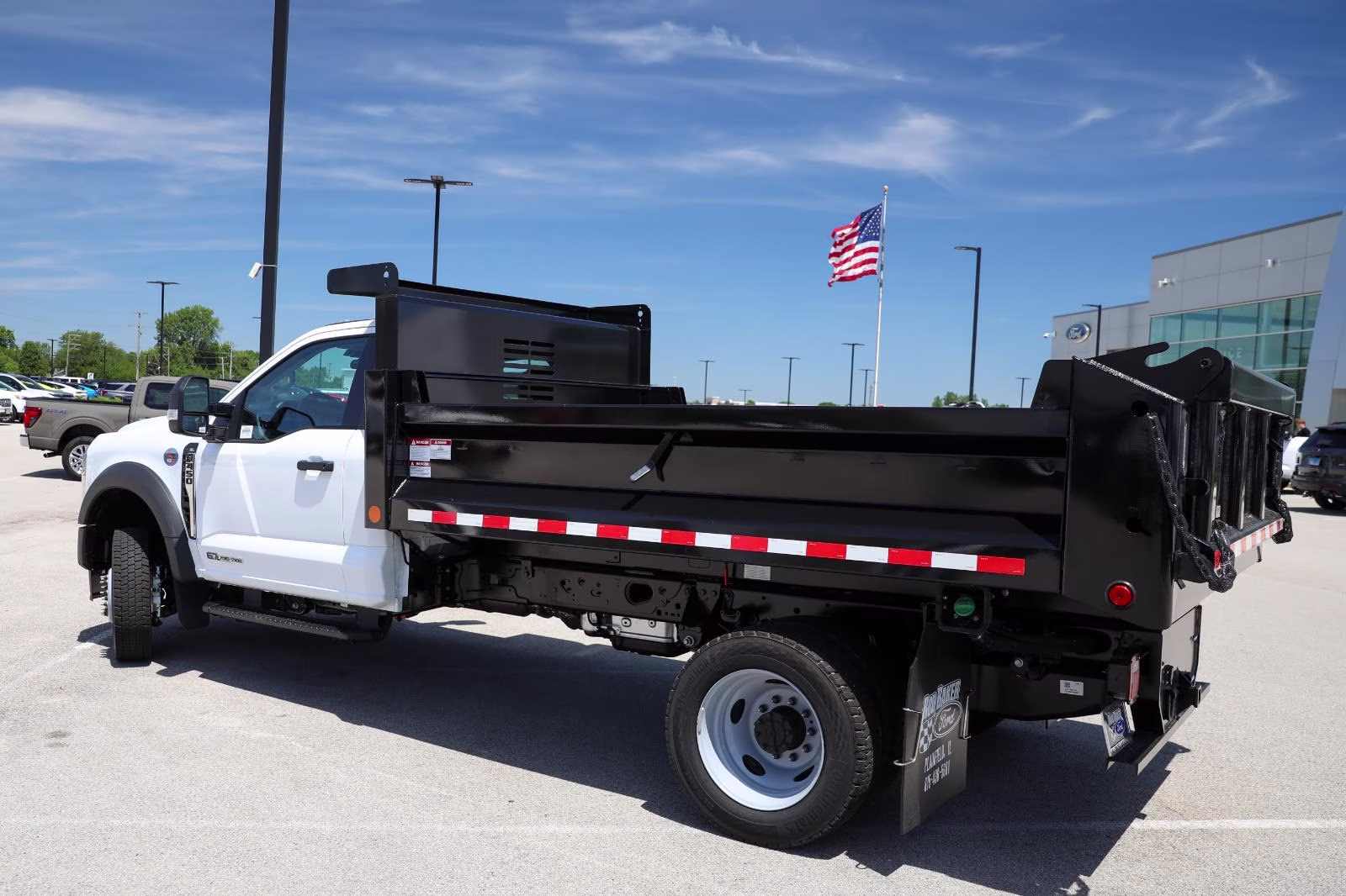 2026 Oxford White Ford Super Duty F-450 DRW XL 4X4 Truck