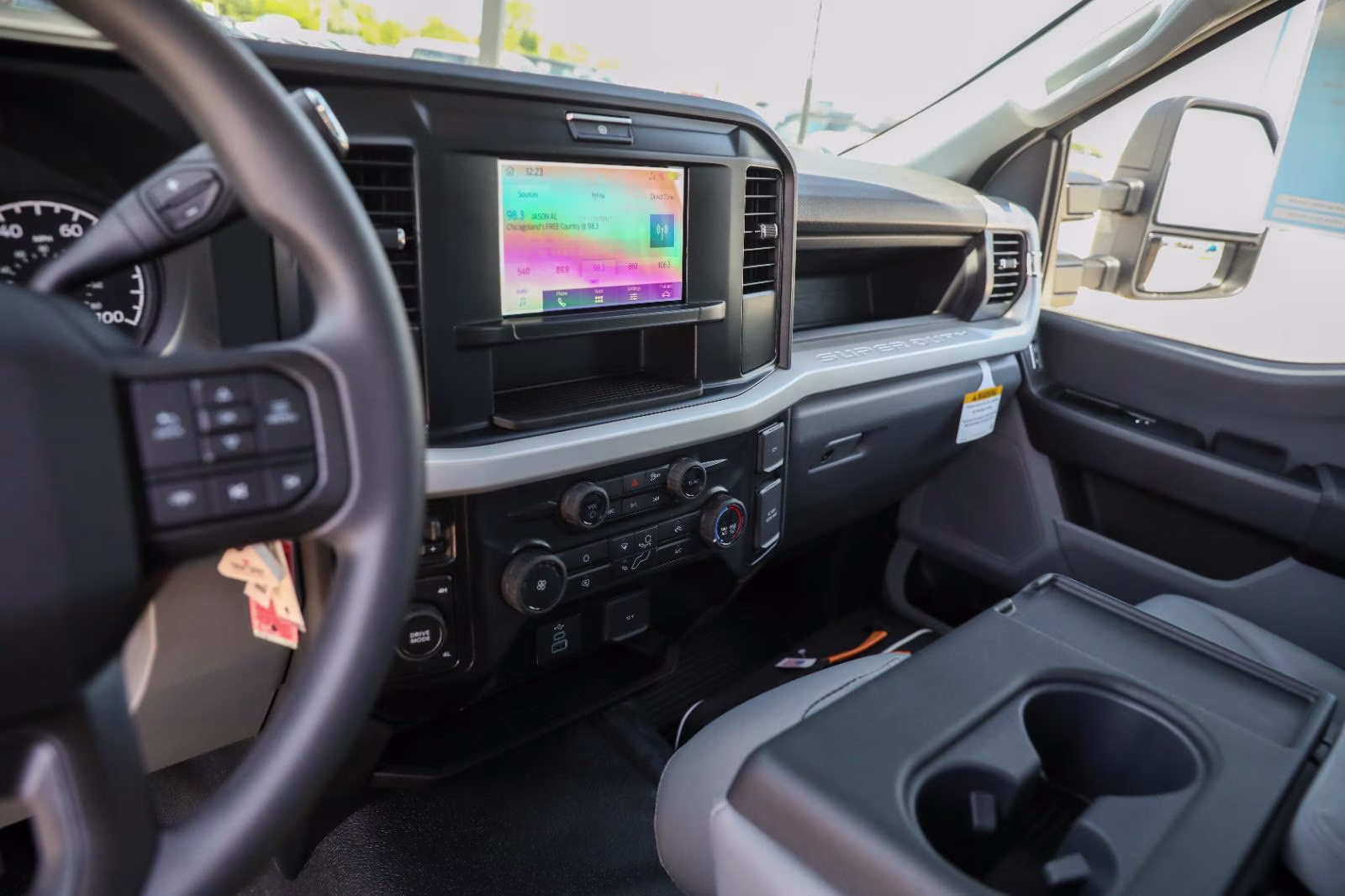 2026 Oxford White Ford Super Duty F-450 DRW XL 4X4 Truck