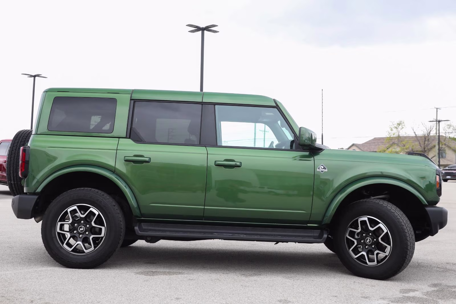 2025 Eruption Green Metallic Ford Bronco Outer Banks 4X4 SUV
