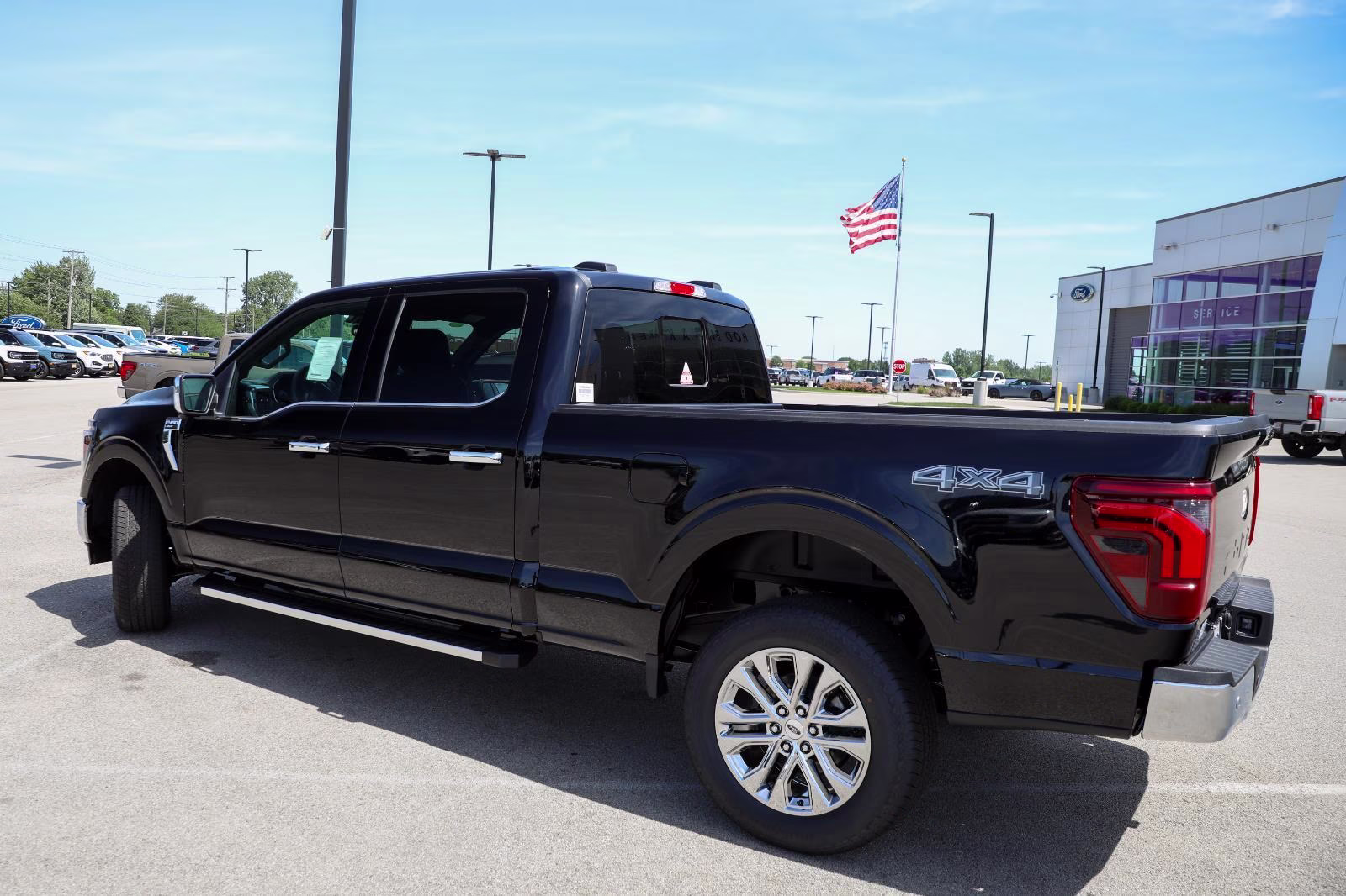 2026 Agate Black Metallic Ford F-150 LARIAT 4X4 Truck
