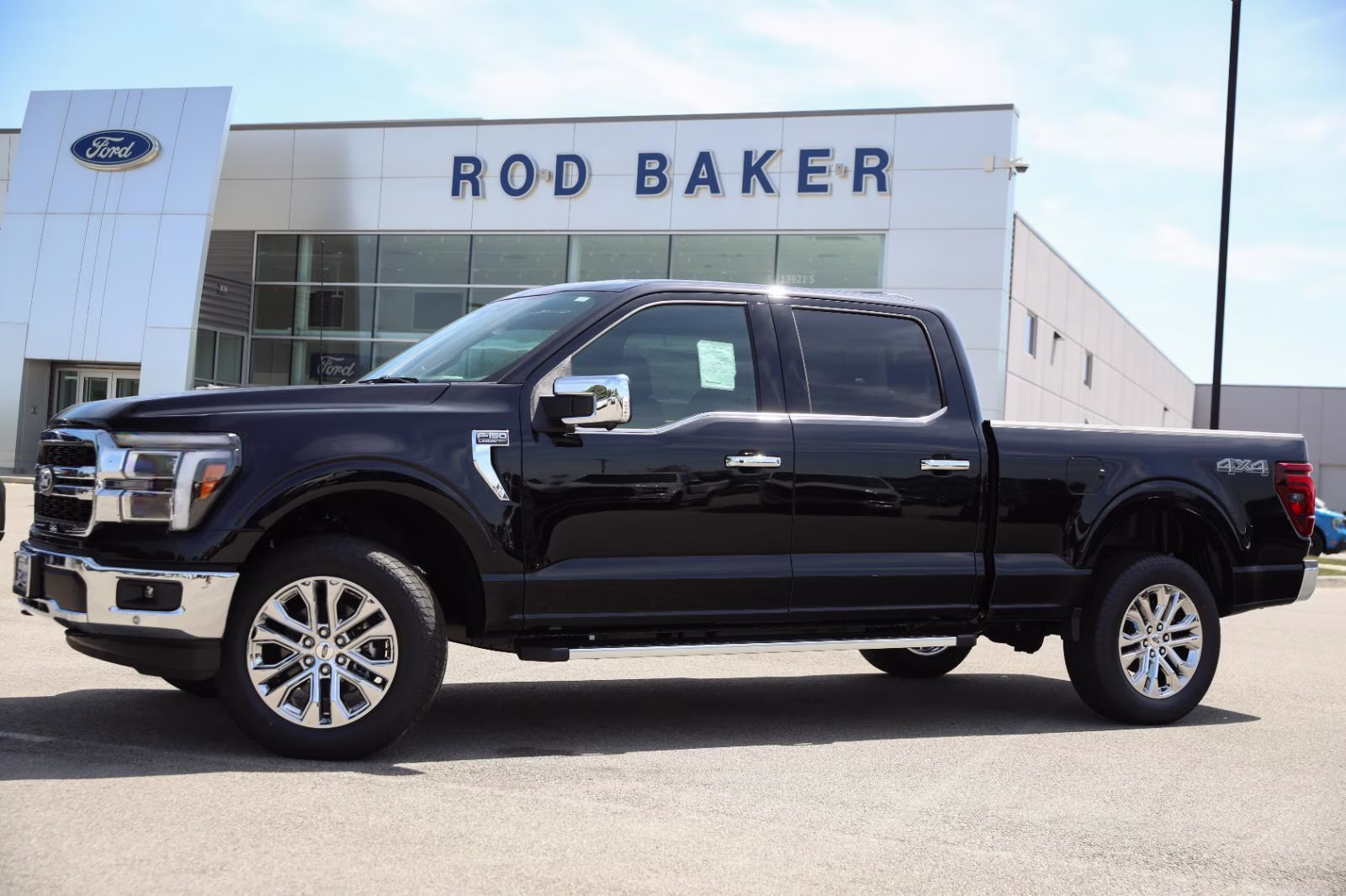 2026 Agate Black Metallic Ford F-150 LARIAT 4X4 Truck