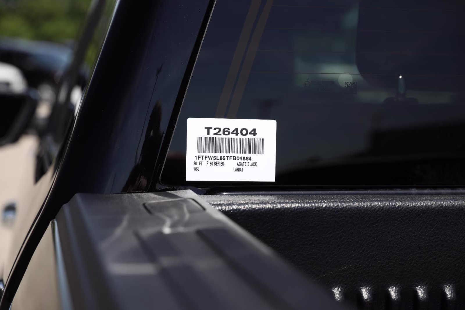 2026 Agate Black Metallic Ford F-150 LARIAT 4X4 Truck