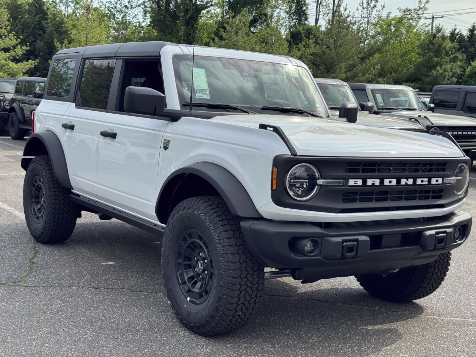 2026 White Ford Bronco Big Bend 4 Door 4x4 4X4 SUV