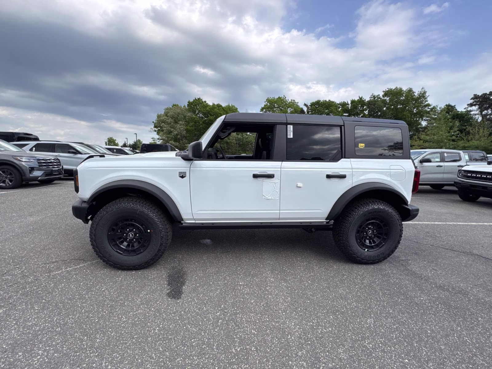 2026 White Ford Bronco Big Bend 4 Door 4x4 4X4 SUV