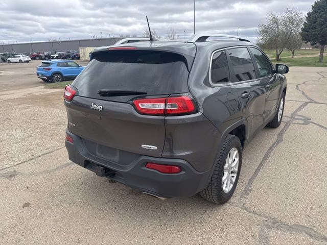 2016 Granite Crystal Metallic Clearcoat Jeep Cherokee Latitude 4X4 SUV