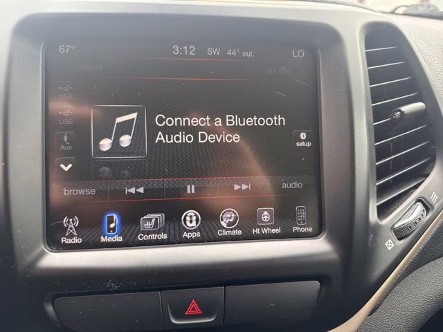 2016 Granite Crystal Metallic Clearcoat Jeep Cherokee Latitude 4X4 SUV