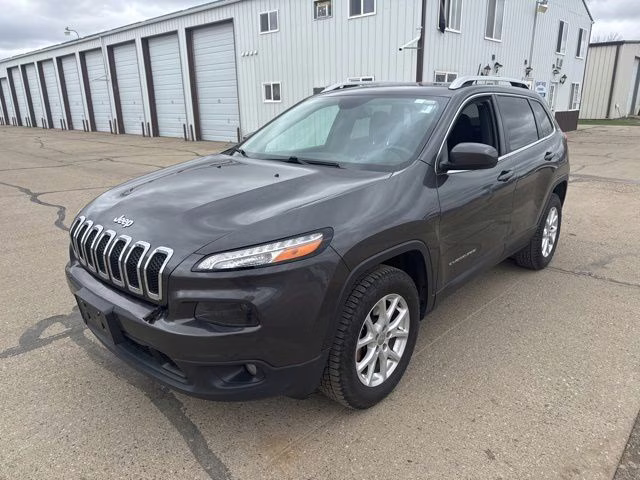 2016 Granite Crystal Metallic Clearcoat Jeep Cherokee Latitude 4X4 SUV