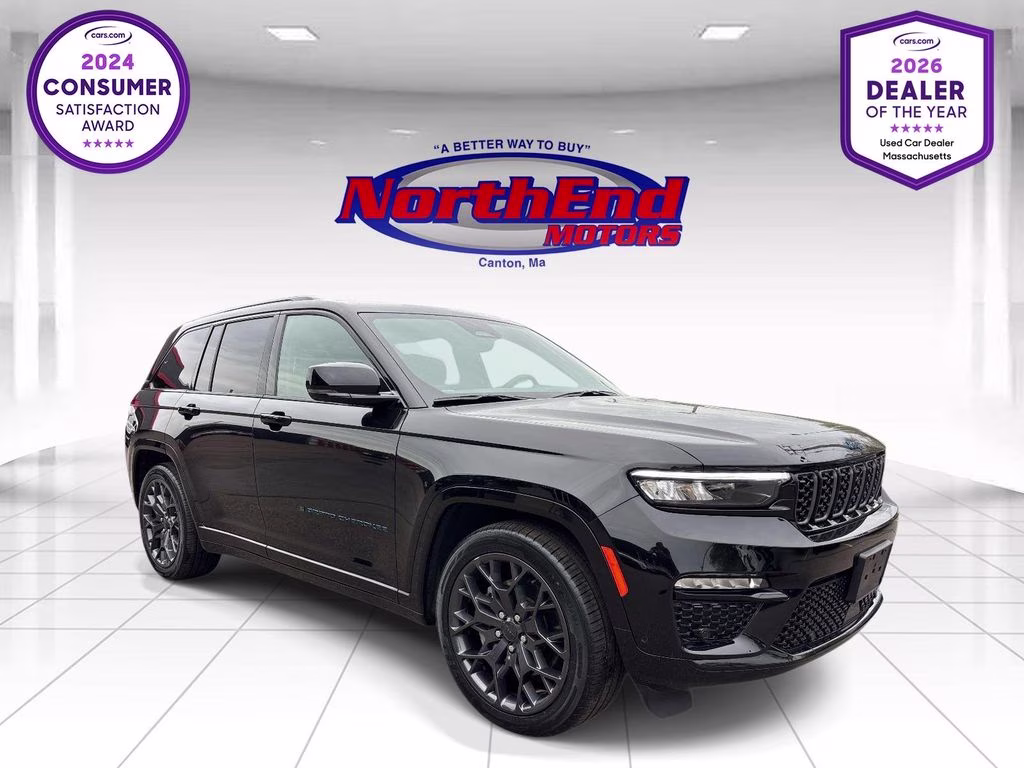2023 Diamond Black Crystal Pearlcoat Jeep Grand Cherokee Summit 4xe 4X4 SUV
