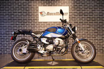 2020 BMW R nineT PURE Motorcycle