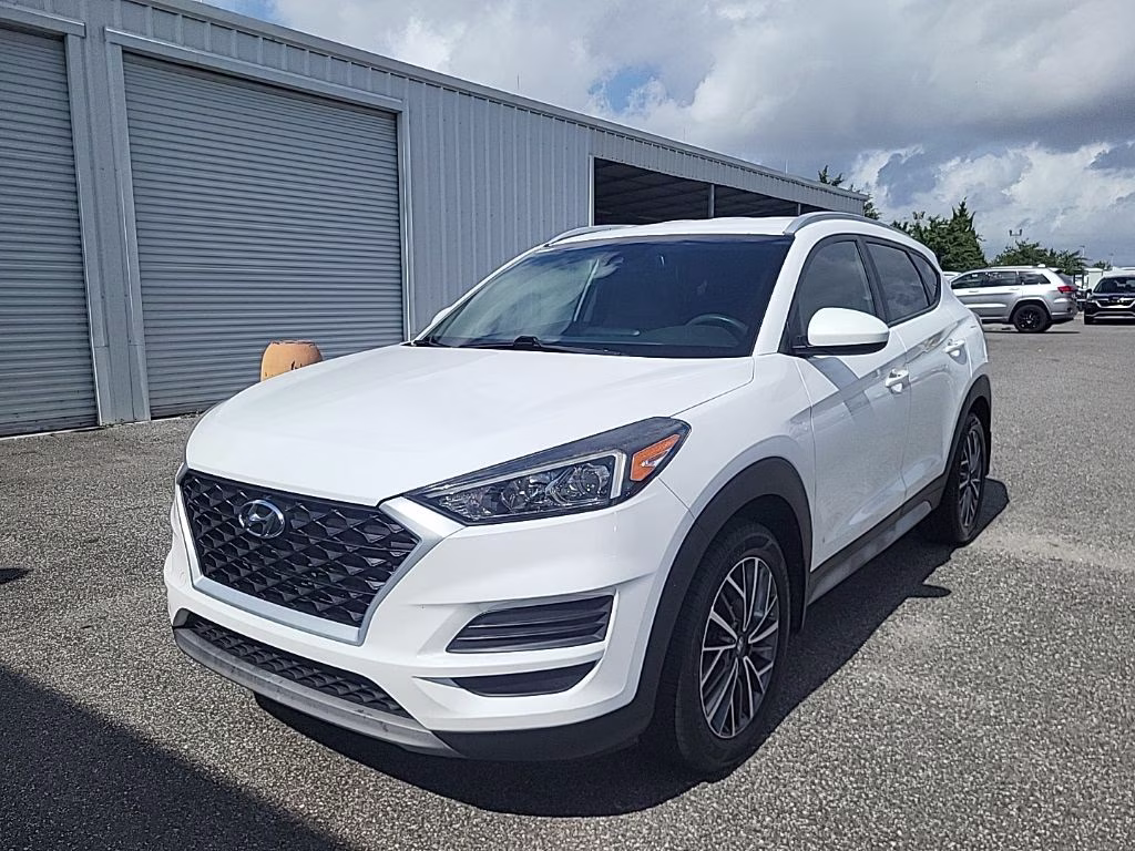 2019 White Pearl Hyundai Tucson SEL FWD SUV