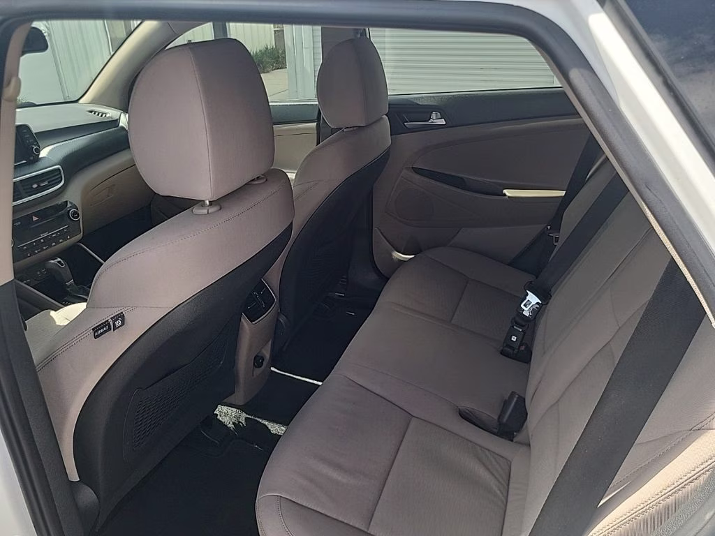 2019 White Pearl Hyundai Tucson SEL FWD SUV
