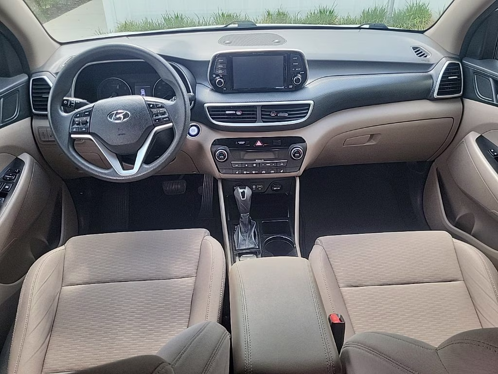 2019 White Pearl Hyundai Tucson SEL FWD SUV