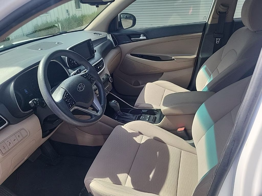 2019 White Pearl Hyundai Tucson SEL FWD SUV