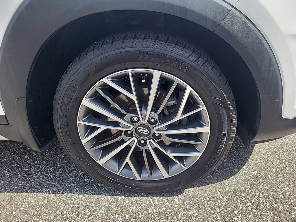 2019 White Pearl Hyundai Tucson SEL FWD SUV