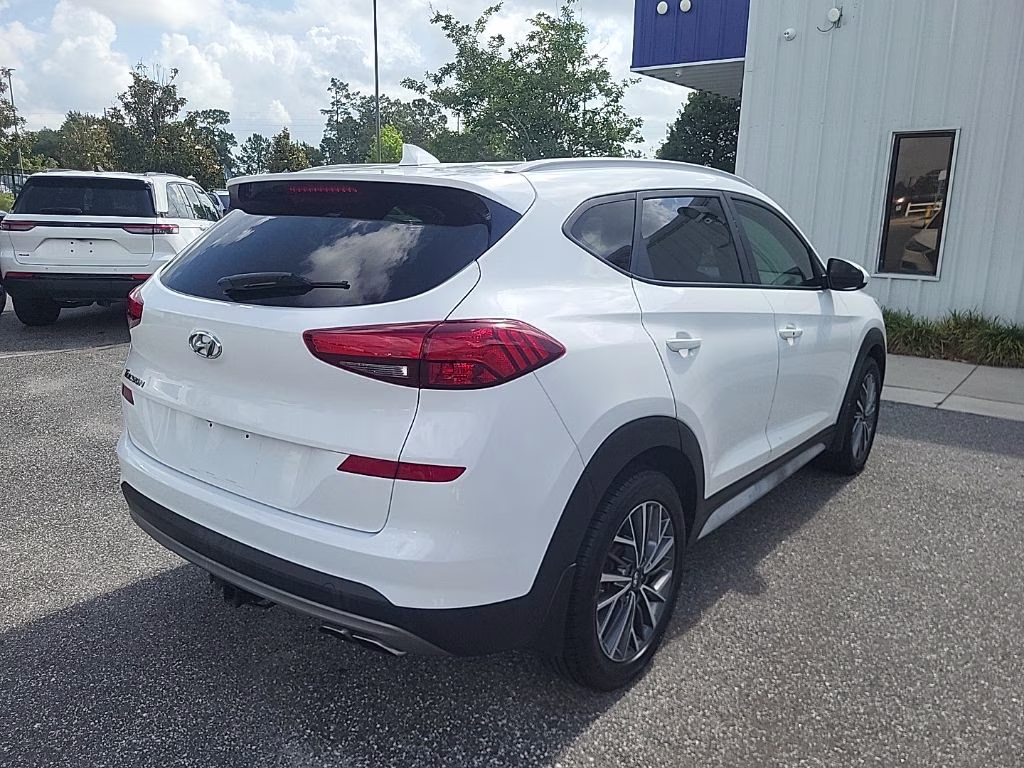 2019 White Pearl Hyundai Tucson SEL FWD SUV