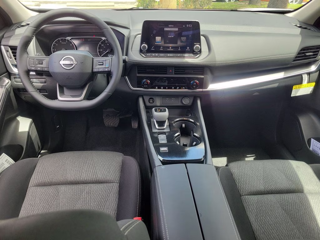 2026 Everest White Pearl Tricoat Nissan Rogue SV FWD SUV