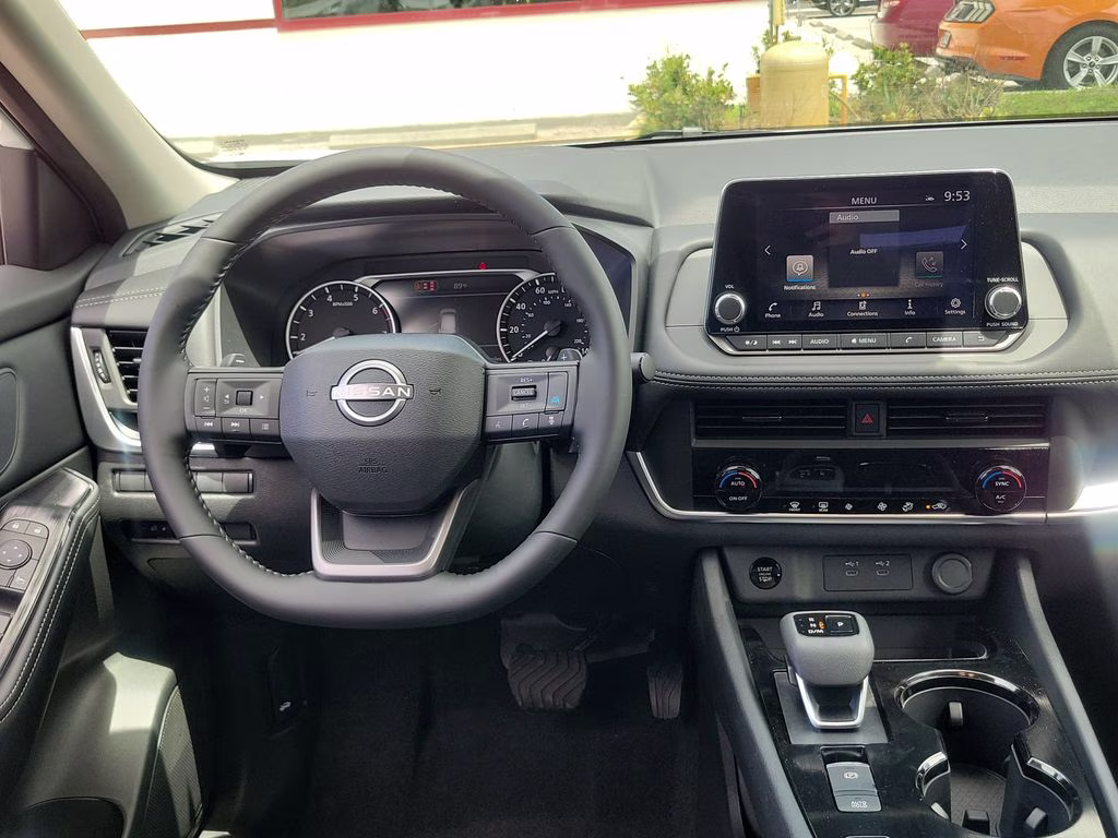 2026 Everest White Pearl Tricoat Nissan Rogue SV FWD SUV