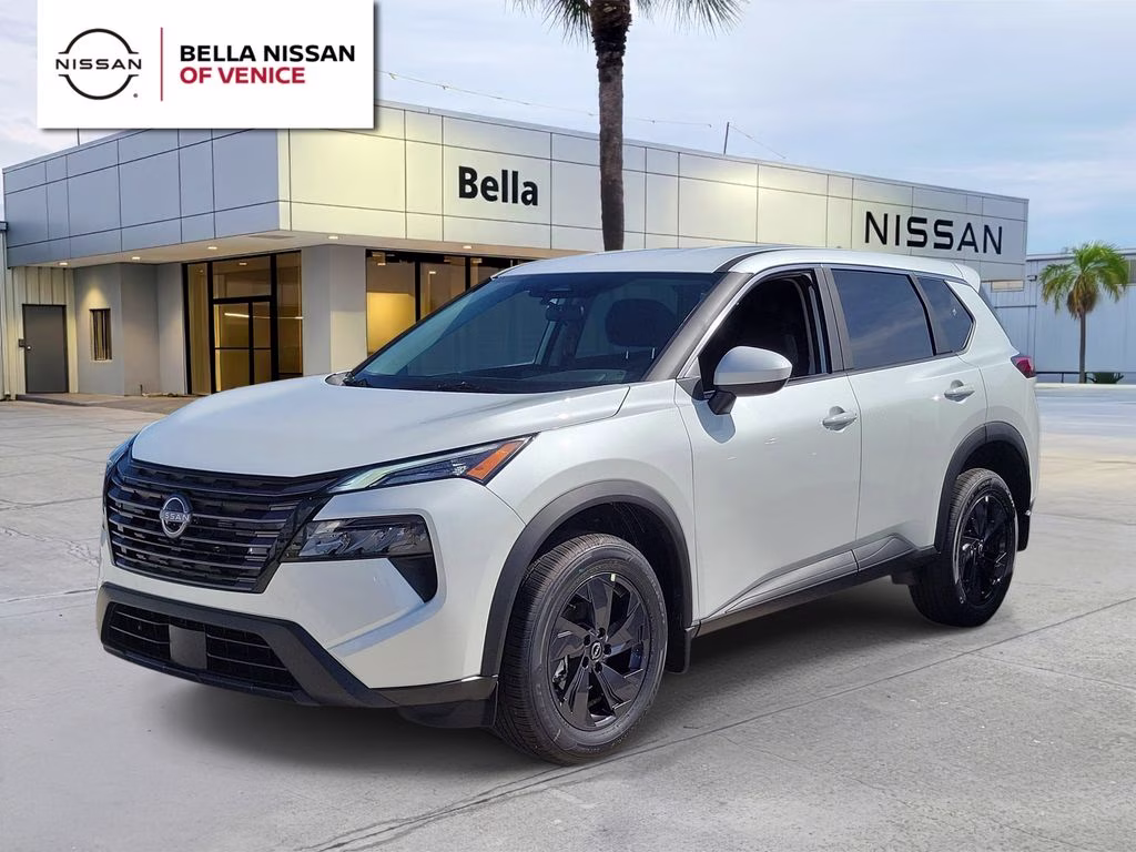 2026 Everest White Pearl Tricoat Nissan Rogue SV FWD SUV
