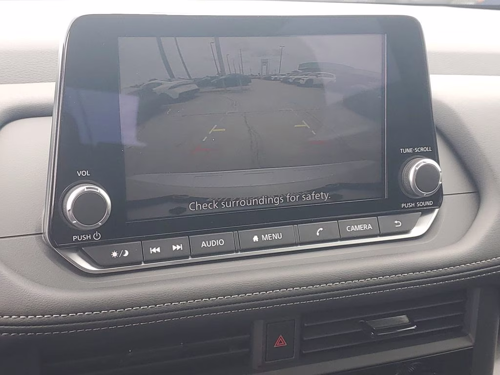 2026 Everest White Pearl Tricoat Nissan Rogue SV FWD SUV