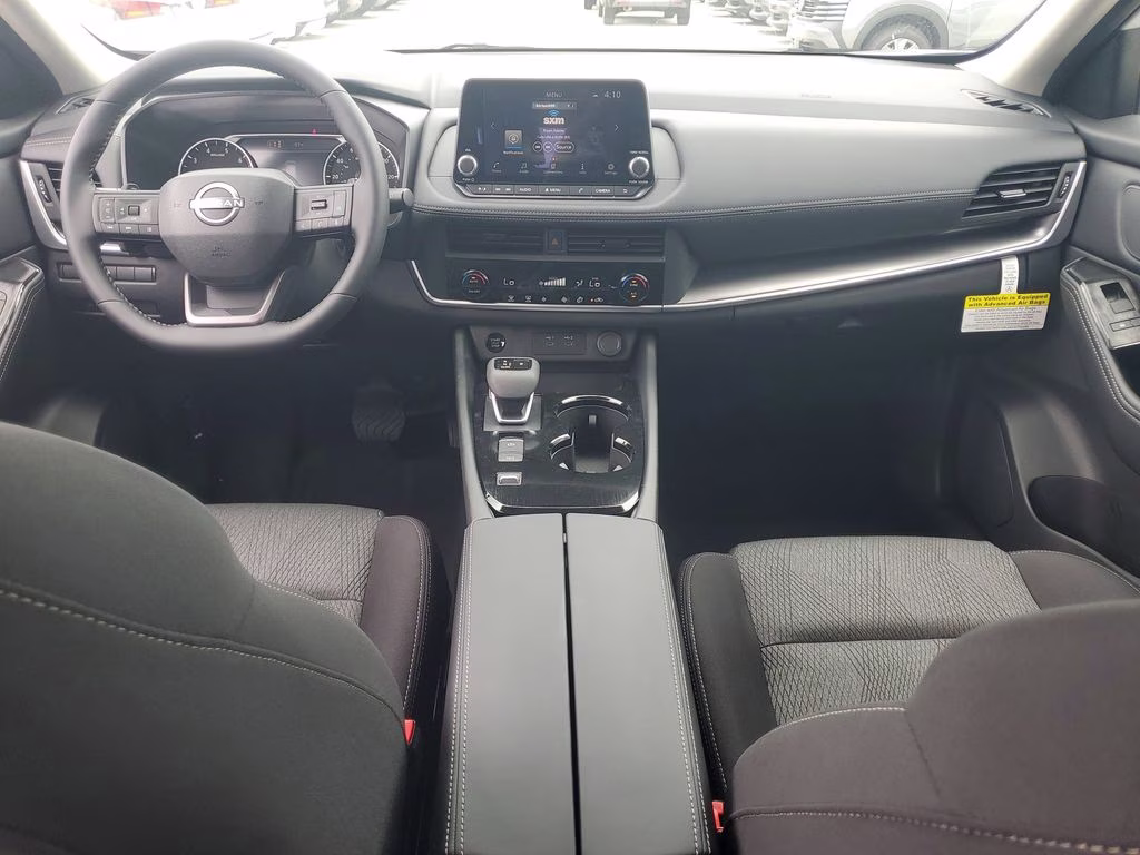 2026 Everest White Pearl Tricoat Nissan Rogue SV FWD SUV