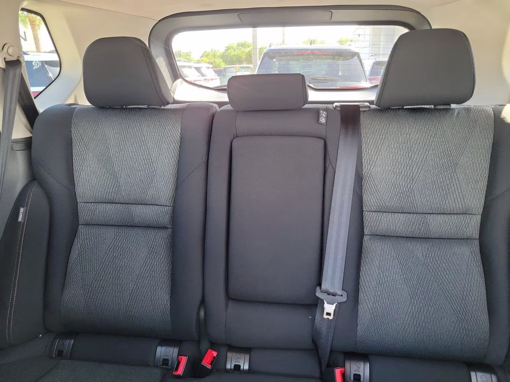 2026 Everest White Pearl Tricoat Nissan Rogue SV FWD SUV