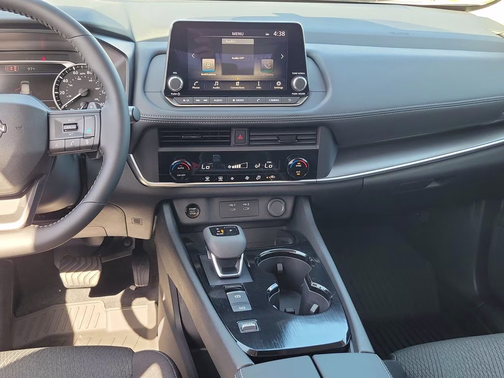 2026 Everest White Pearl Tricoat Nissan Rogue SV FWD SUV