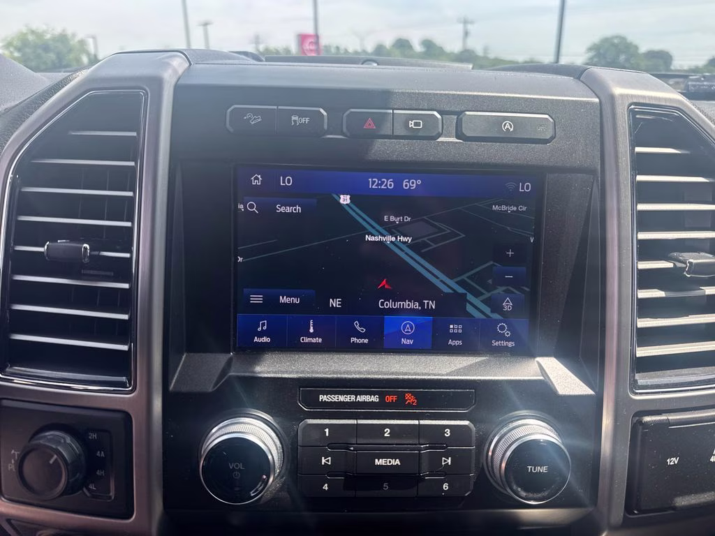 2020 Black Metallic Ford F-150 Platinum 4X4 Truck