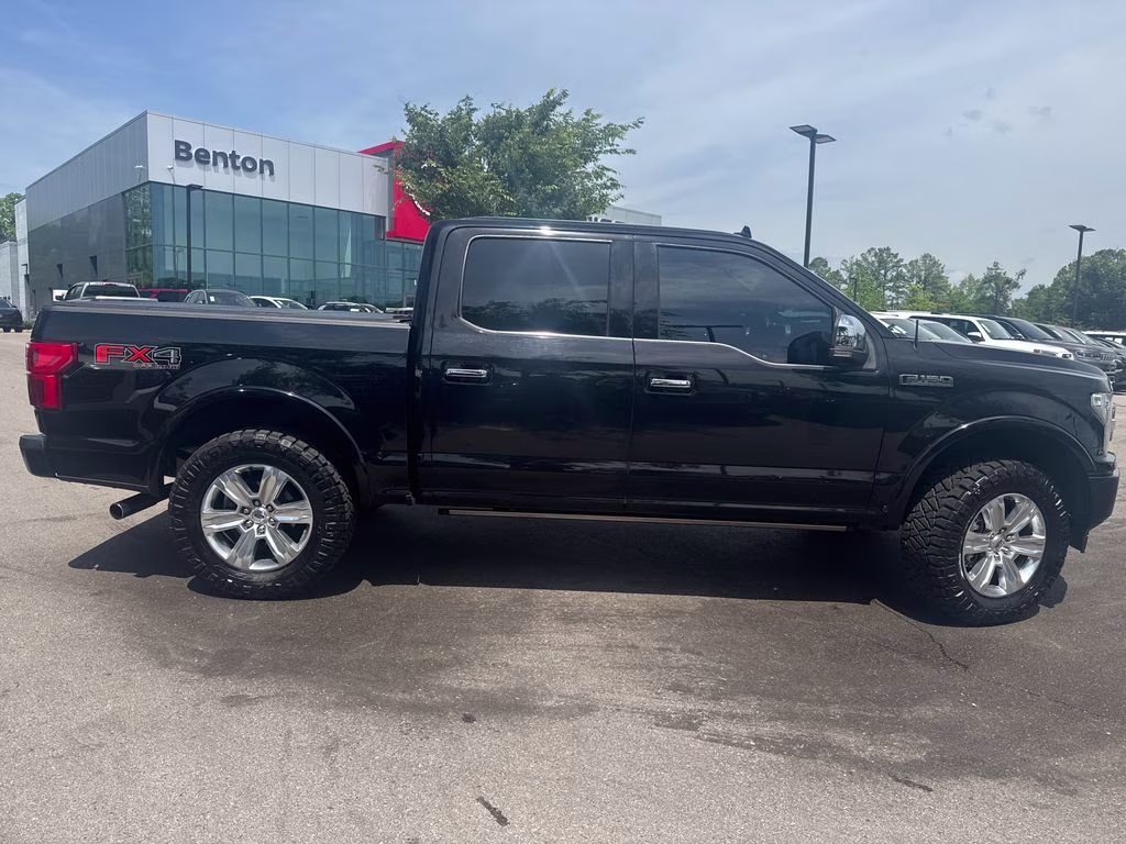 2020 Black Metallic Ford F-150 Platinum 4X4 Truck