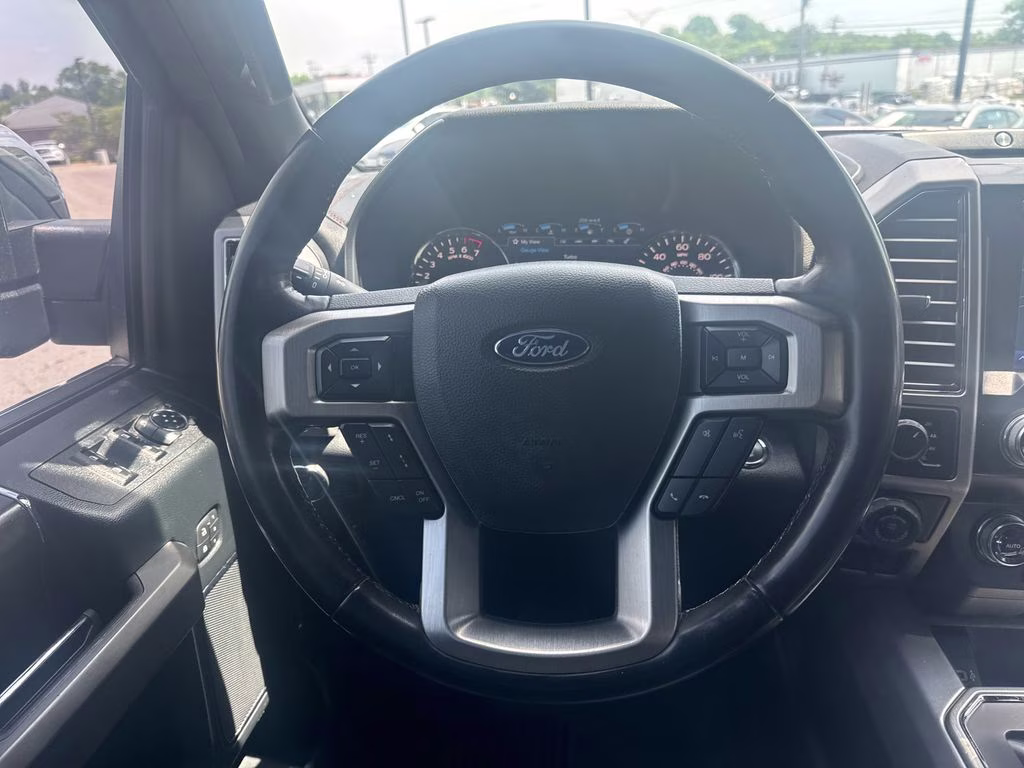 2020 Black Metallic Ford F-150 Platinum 4X4 Truck