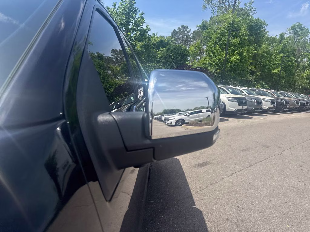 2020 Black Metallic Ford F-150 Platinum 4X4 Truck