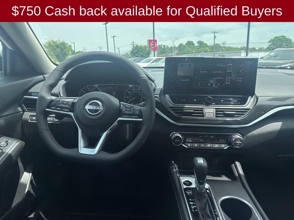 2026 Pearl White/Super Black Nissan Altima 2.5 SR FWD Sedan