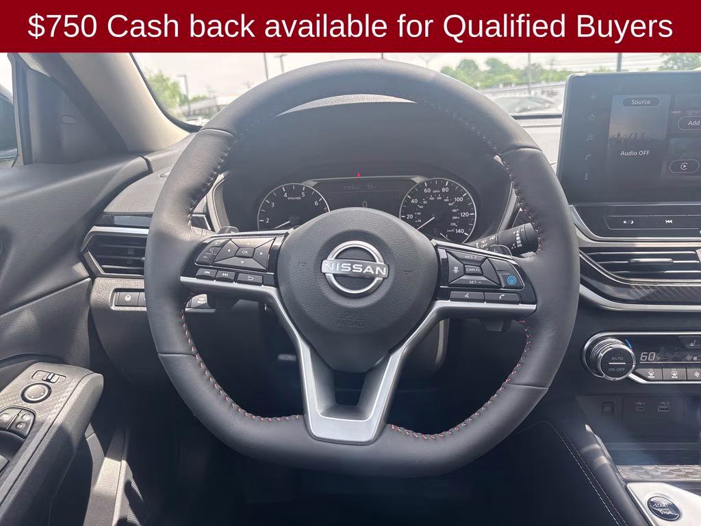 2026 Pearl White/Super Black Nissan Altima 2.5 SR FWD Sedan