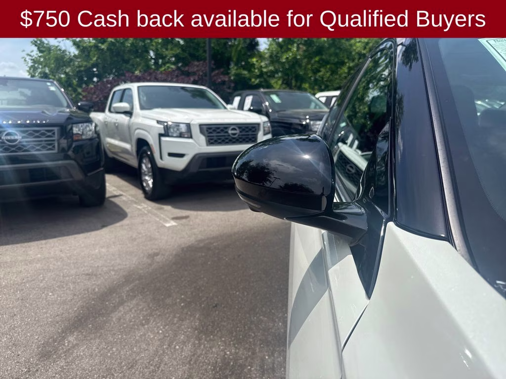 2026 Pearl White/Super Black Nissan Altima 2.5 SR FWD Sedan