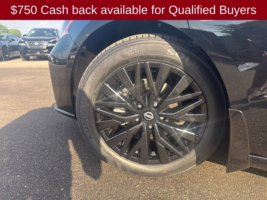 2026 Super Black Clearcoat Nissan Altima 2.5 SV FWD Sedan