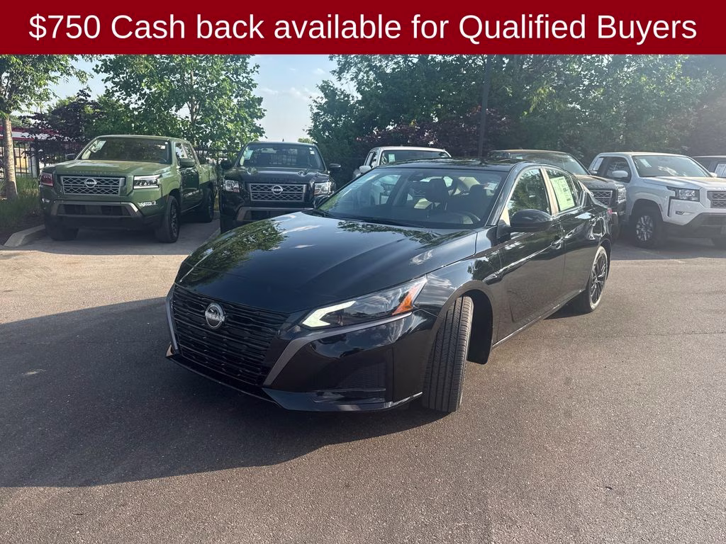 2026 Super Black Clearcoat Nissan Altima 2.5 SV FWD Sedan