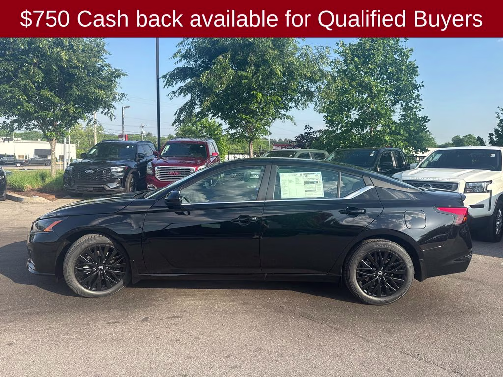 2026 Super Black Clearcoat Nissan Altima 2.5 SV FWD Sedan
