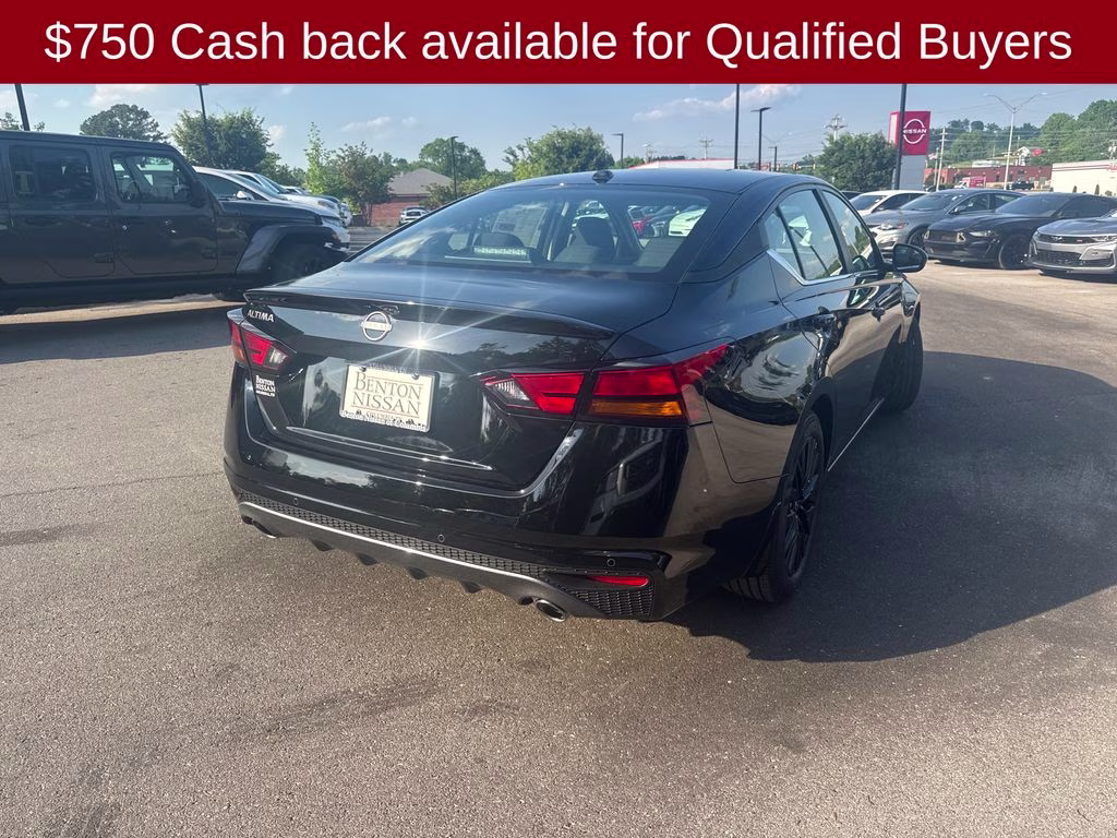 2026 Super Black Clearcoat Nissan Altima 2.5 SV FWD Sedan
