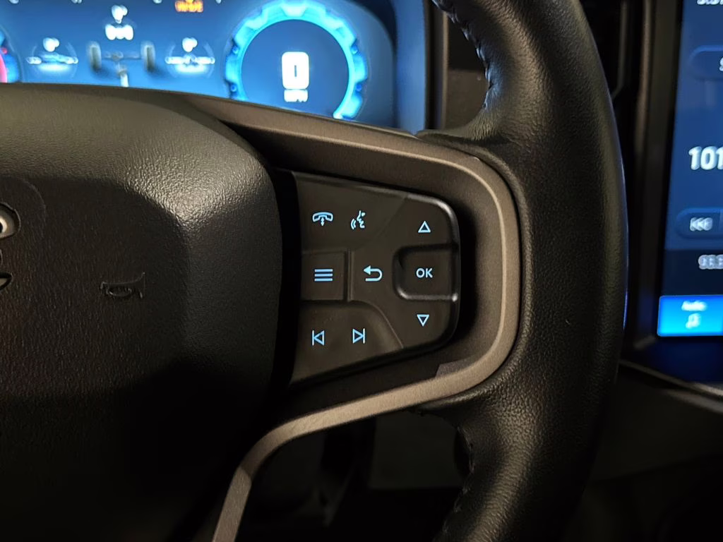 2025 Oxford White Ford Bronco Big Bend 4X4 SUV