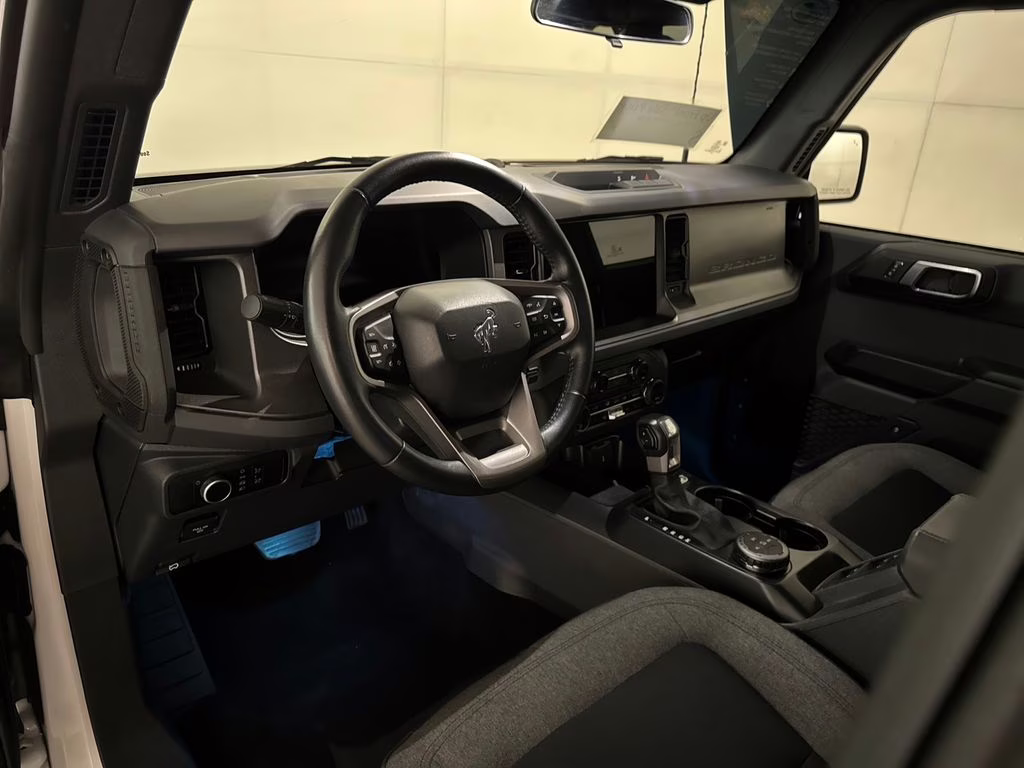 2025 Oxford White Ford Bronco Big Bend 4X4 SUV