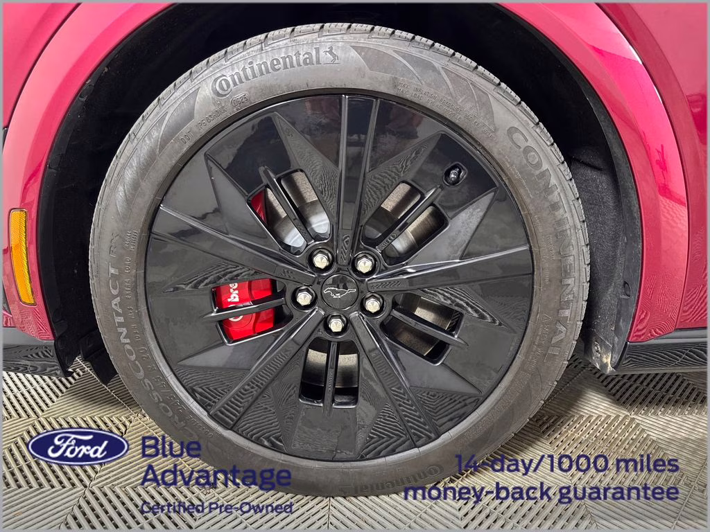 2025 Molten Magenta Metallic Tinted Clearcoat Ford Mustang Mach-E GT AWD SUV