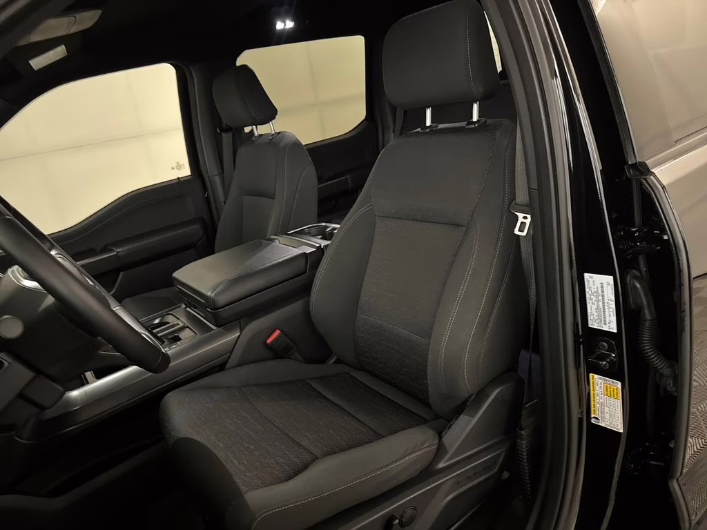 2024 Agate Black Metallic Ford F-150 XLT 4X4 Truck